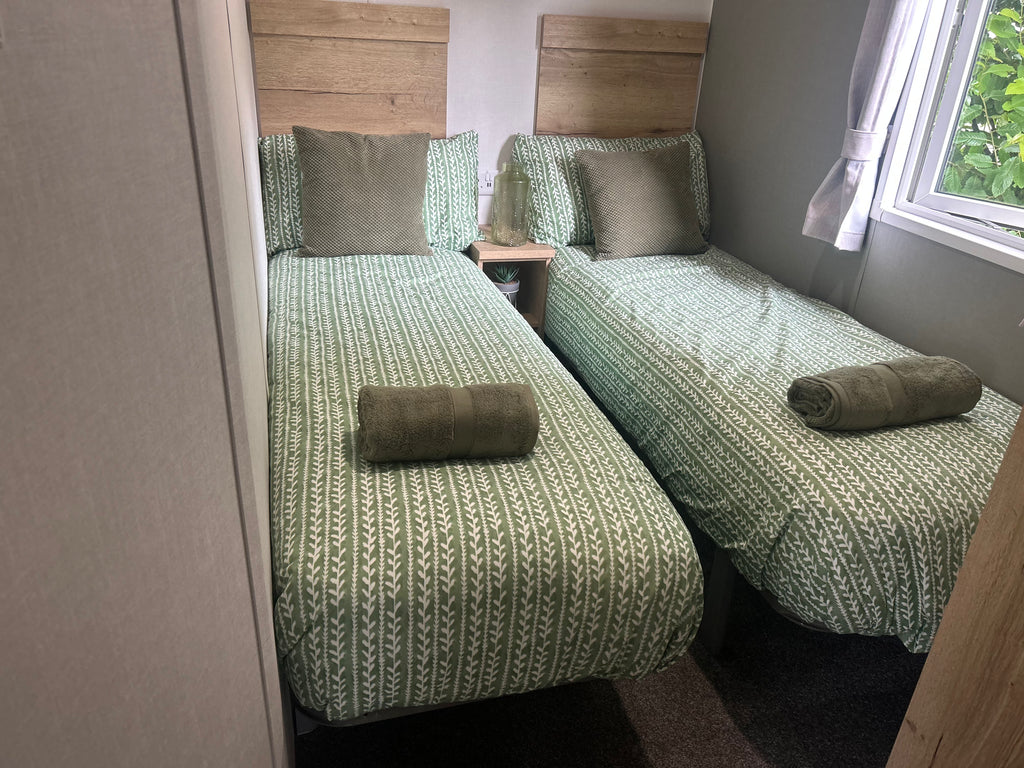 Second twin bedroom in the Midhurst holiday caravan at Trevella Holiday Park
